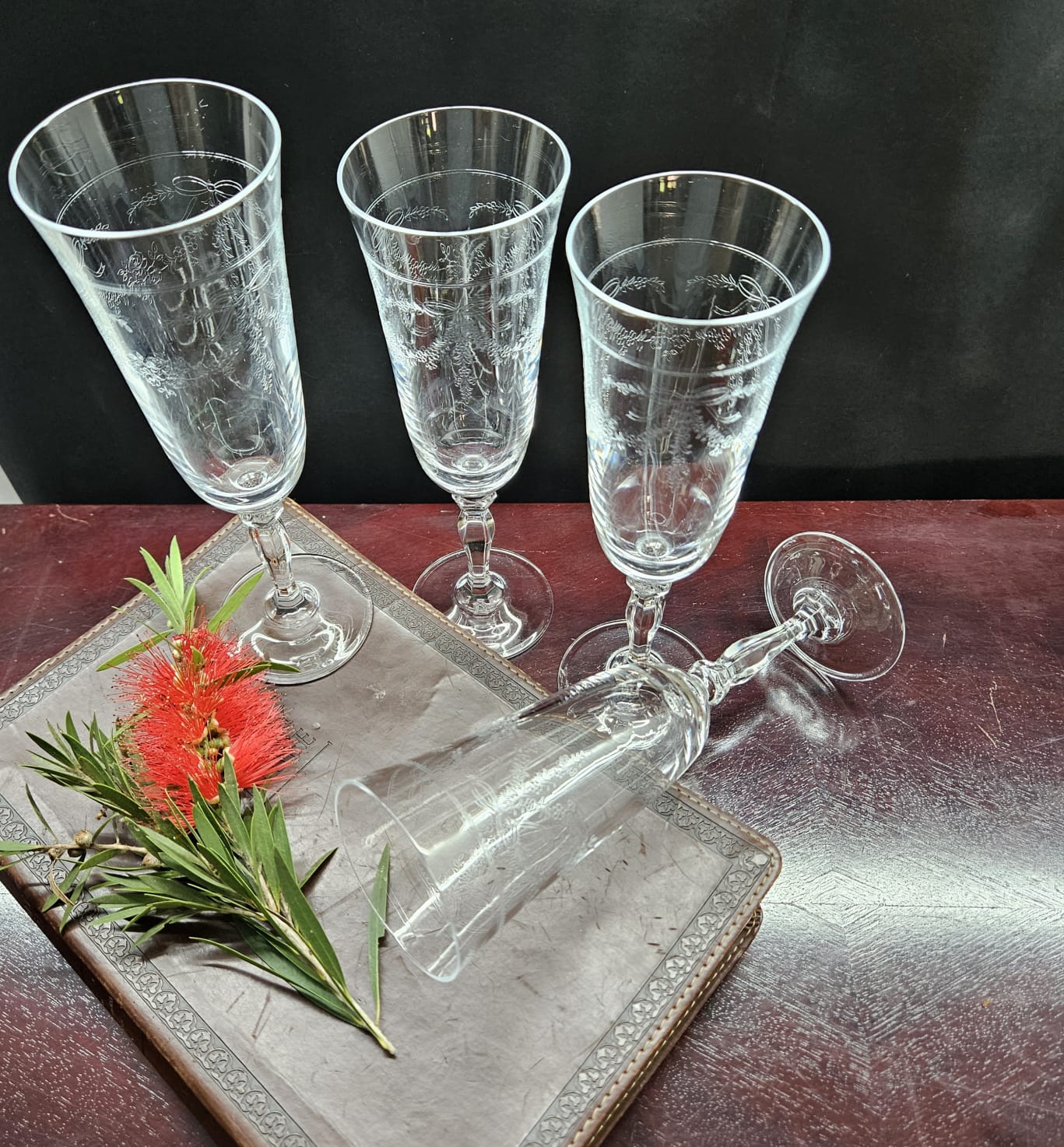 Set of 4 x Cristal D'Arques-Villiers Ventoux Champagne Flutes 1970s