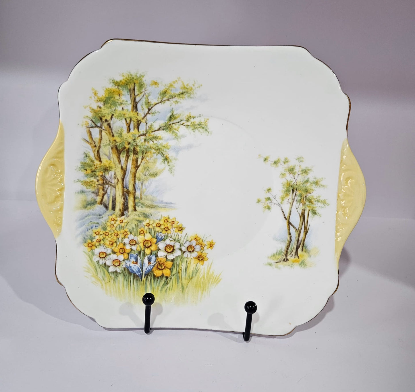 Shelley "Daffodil Time" #13370 Trio and Cake Plate