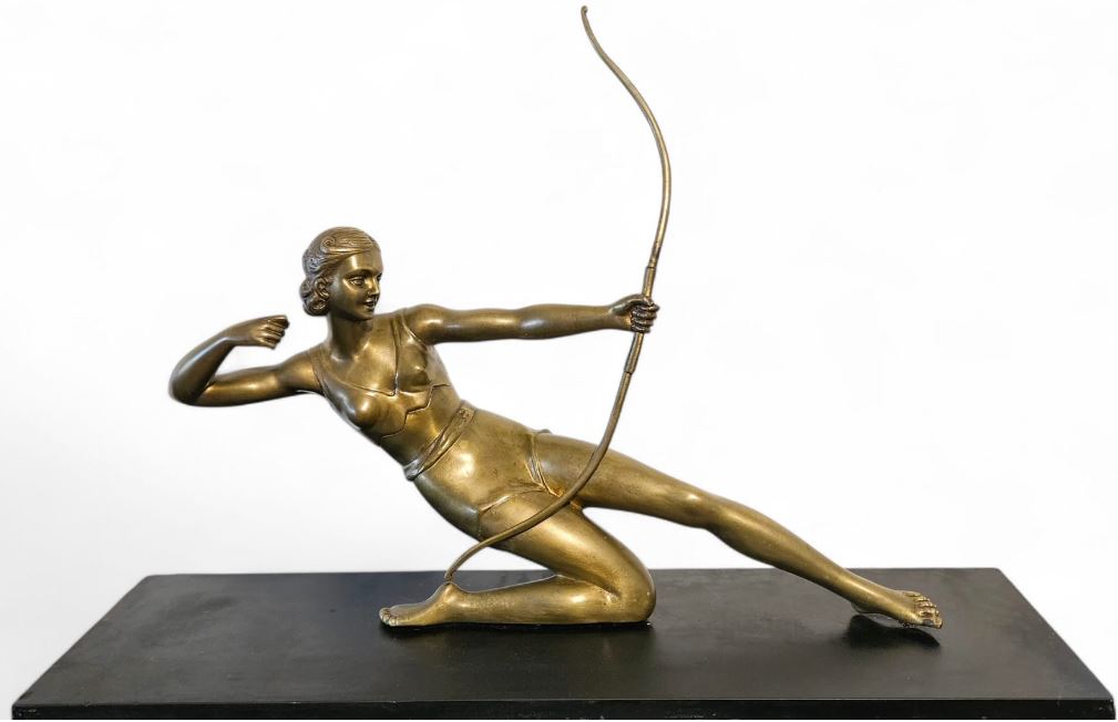 Art Deco Bronze statue of Diana the Huntress - Salvatore Melani 1902-1934