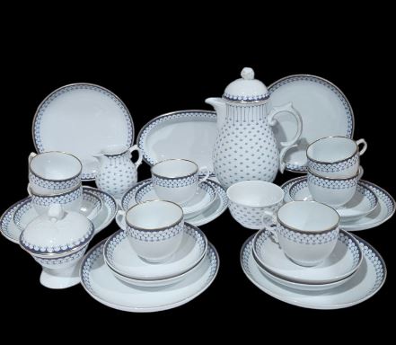 FÜRSTENBERG Porzellanmanufaktur Bonheur series Coffee/Tea Set for 7