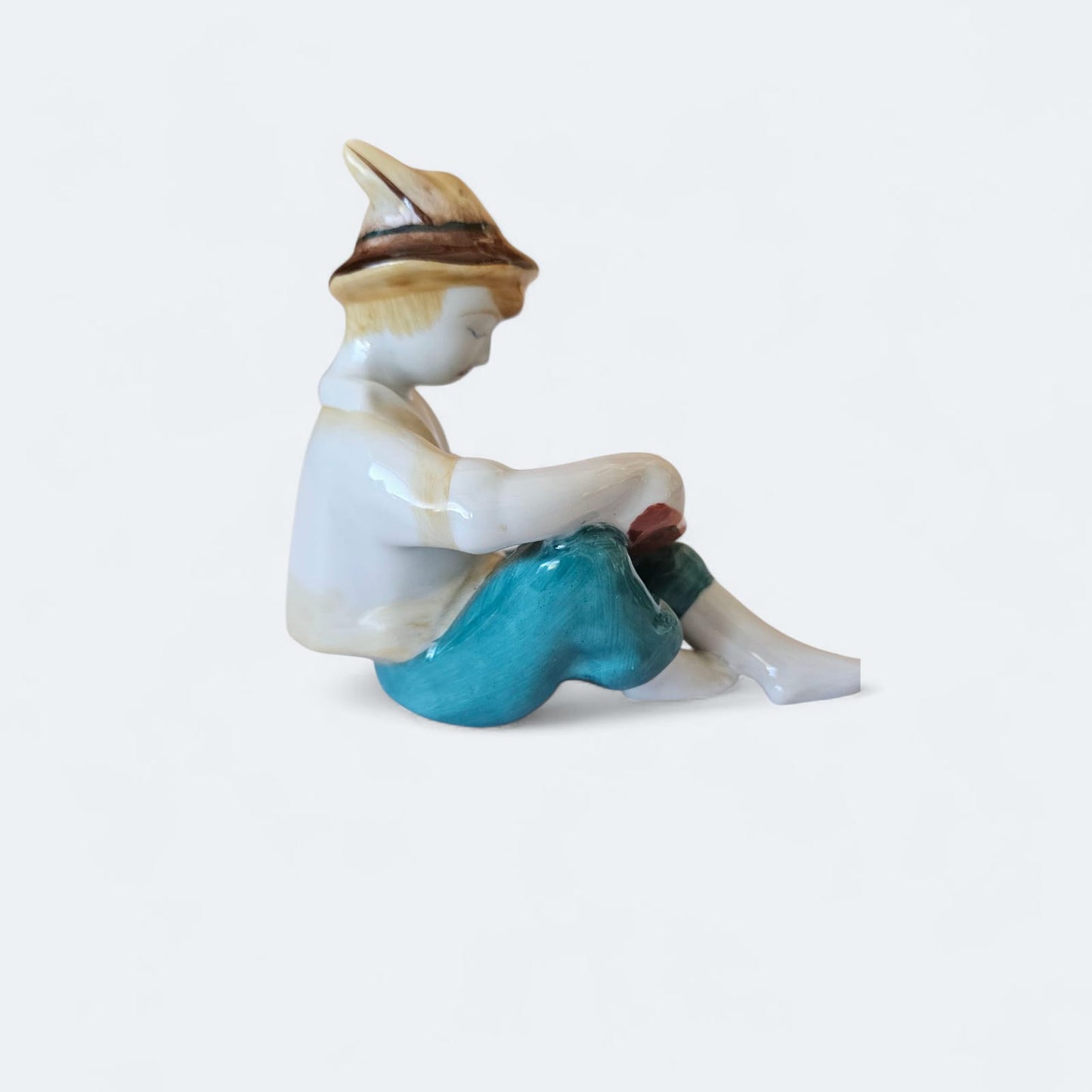 Little poet - Vintage Hollohaza Porcelain - Hand painted figurine from Hungary