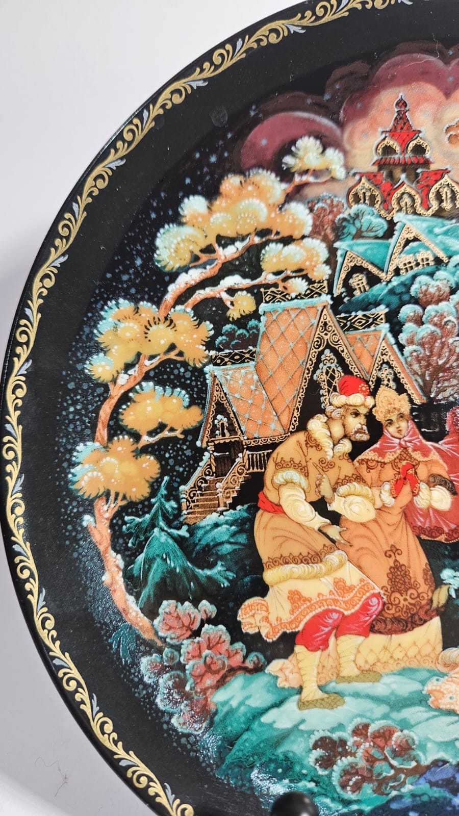Russian "The Snow Maiden" Porcelain 1990 Collector Plate Bradex No. 60-K24-1.2