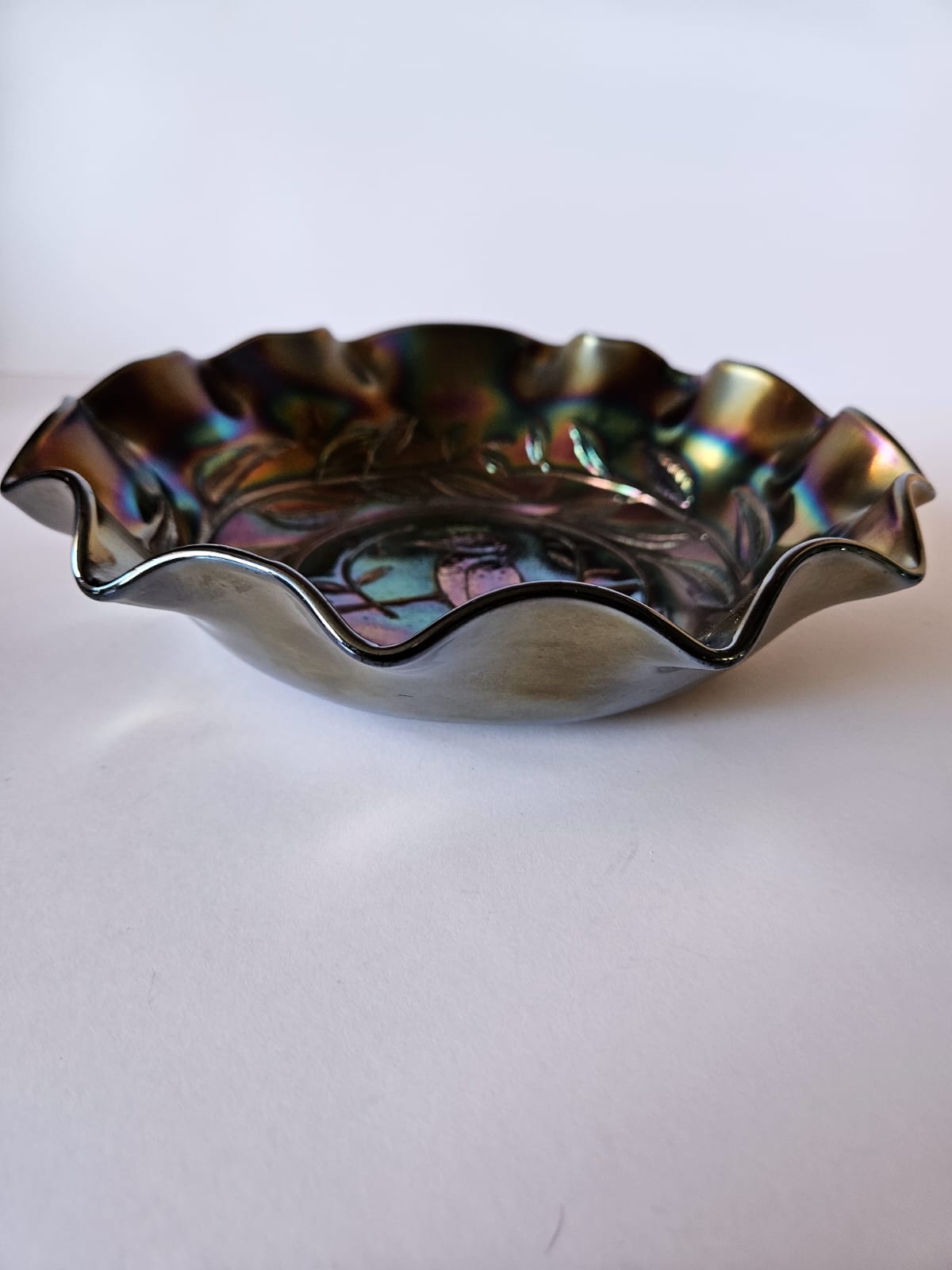 Australian Crown Crystal Carnival Amethyst Kingfisher Bowl RD 4184