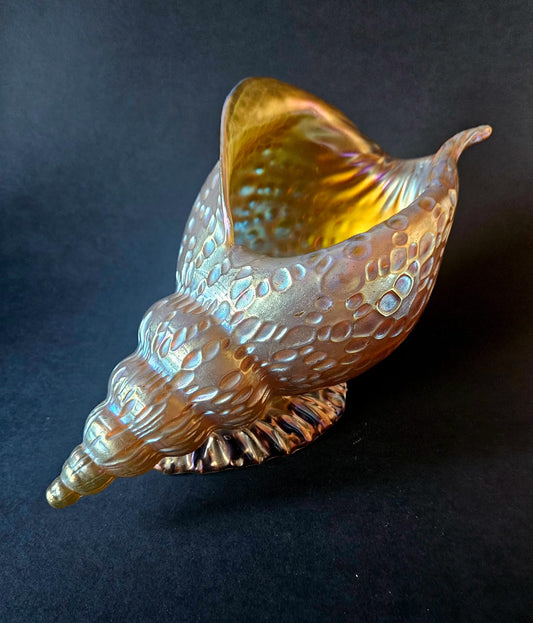 Loetz Austrian Art Glass "Candia Papillon" Gold Iridescent Conche Shell Vase c1900