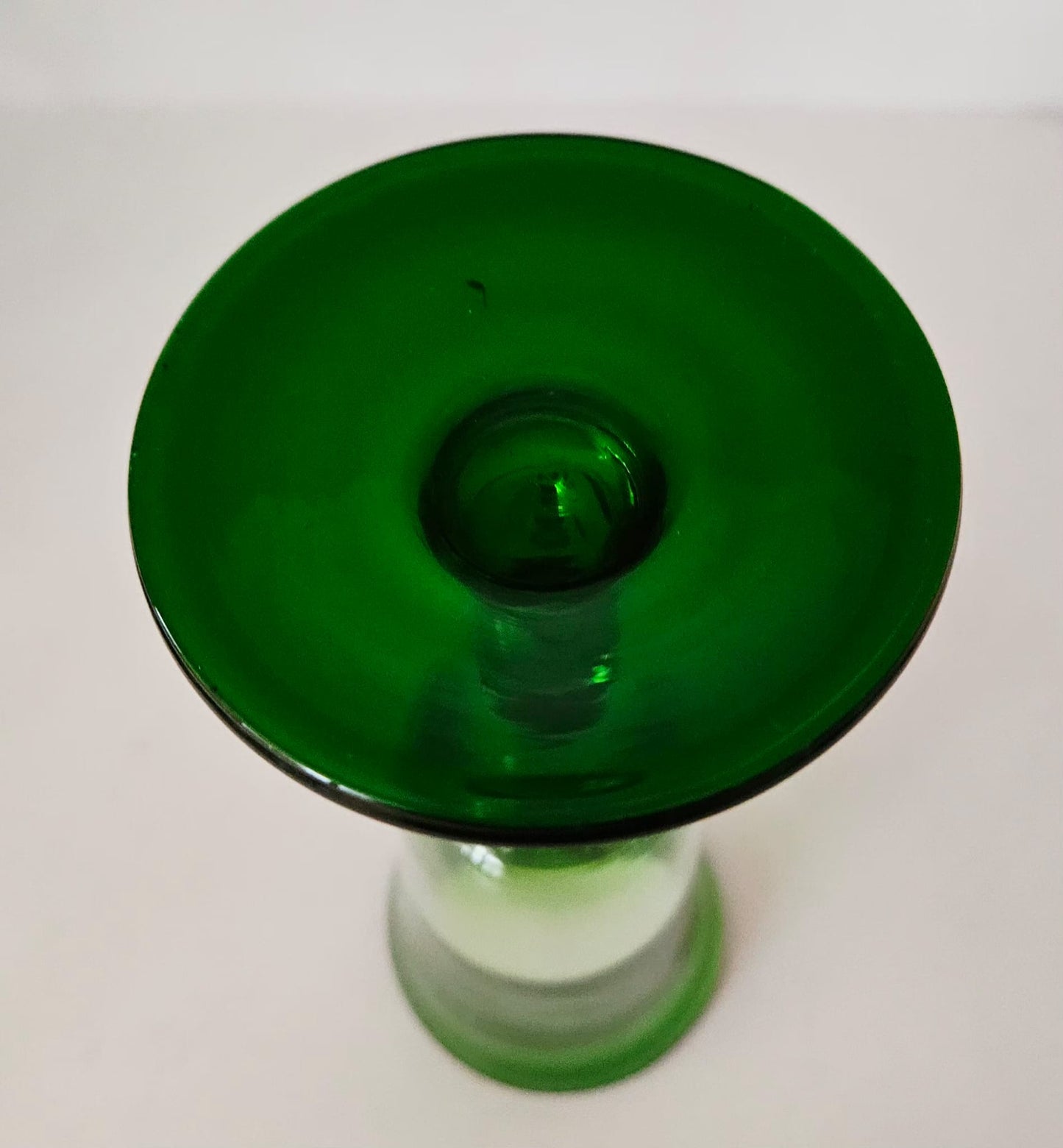 Set of 8 Hand Blown green-rimmed "Mexican" Fluted Wine Glass