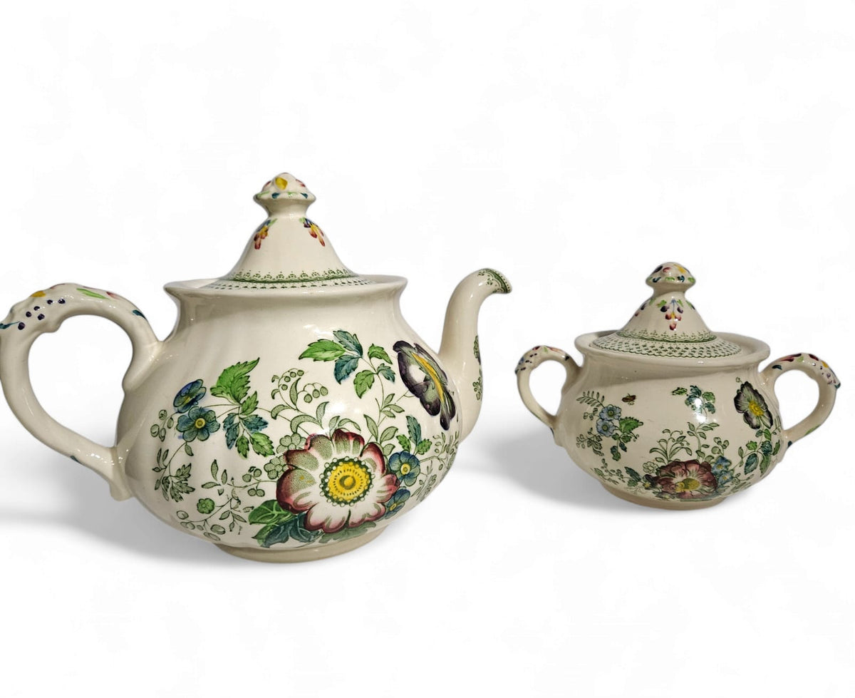 Vintage Masons Paynsley Green Teapot and Sugar bowl