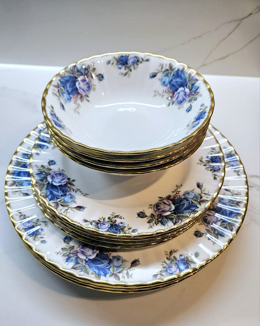 Set of 12 Royal Albert Moonlight Rose plates and bowls - Made in England