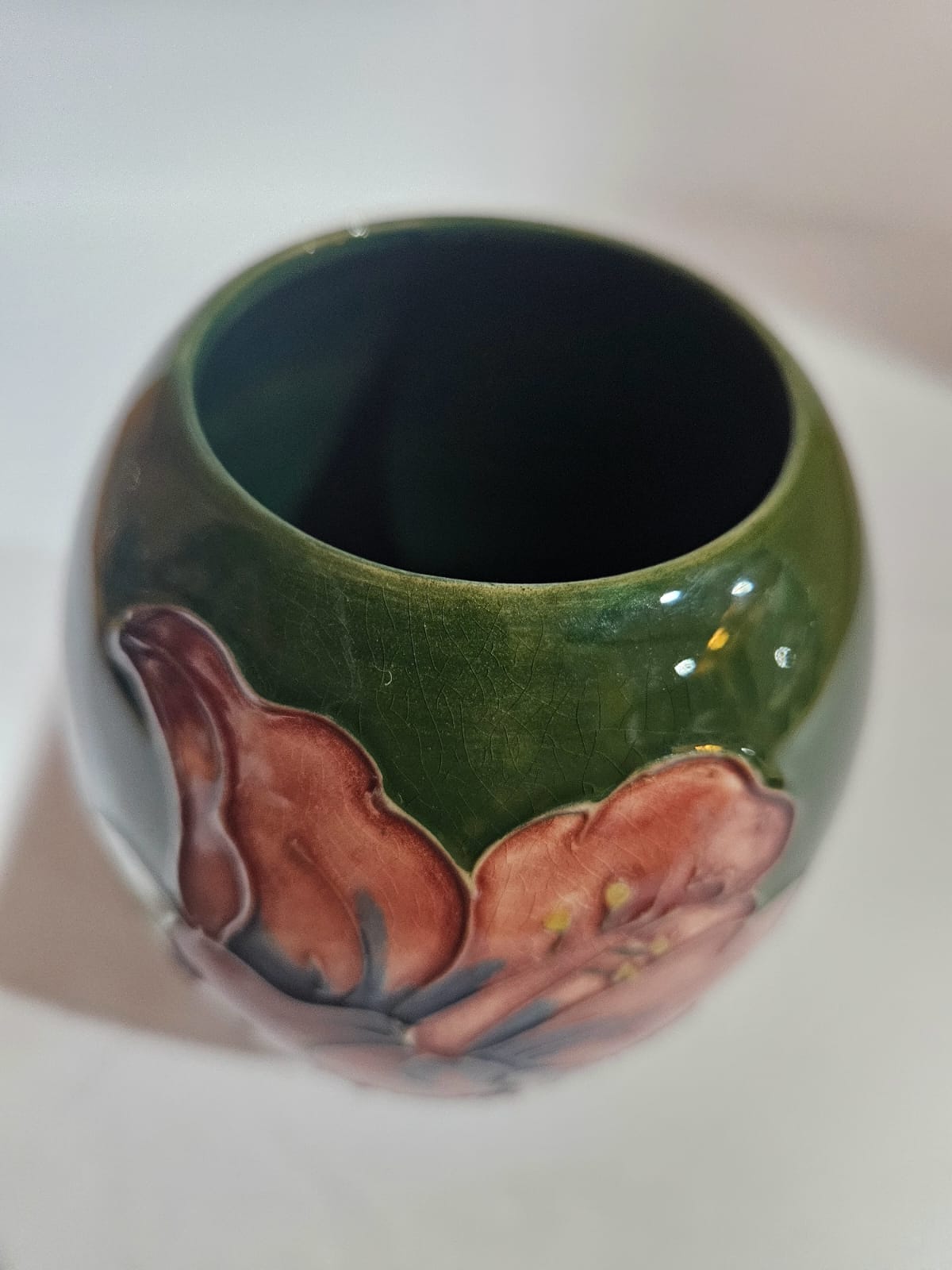 Walter Moorcroft Hibiscus Green vase Shape 102/5