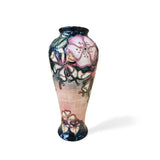 Vase Oberon grand format de Moorcroft, conçu par Rachel Bishop en 1993 - 21 cm de hauteur