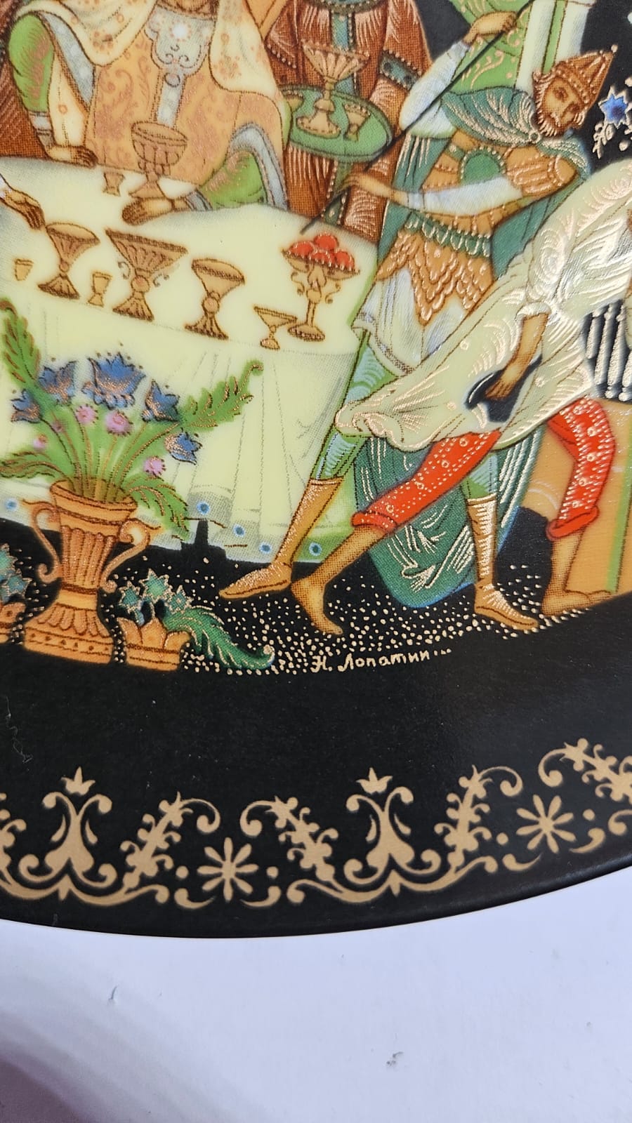 PALEKH Russian Legends "Tale of Fisherman and the Golden Fish" Plate.N Lopalin 5