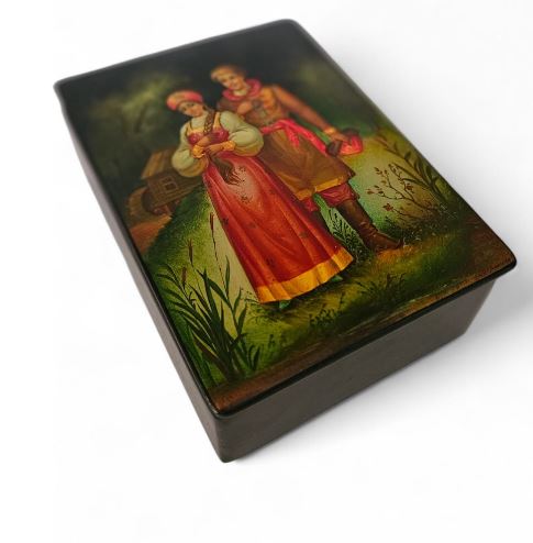 Rare 6" (15cm) Vintage 1980s Russian Fedoskino Hand-Painted Lacquer Box