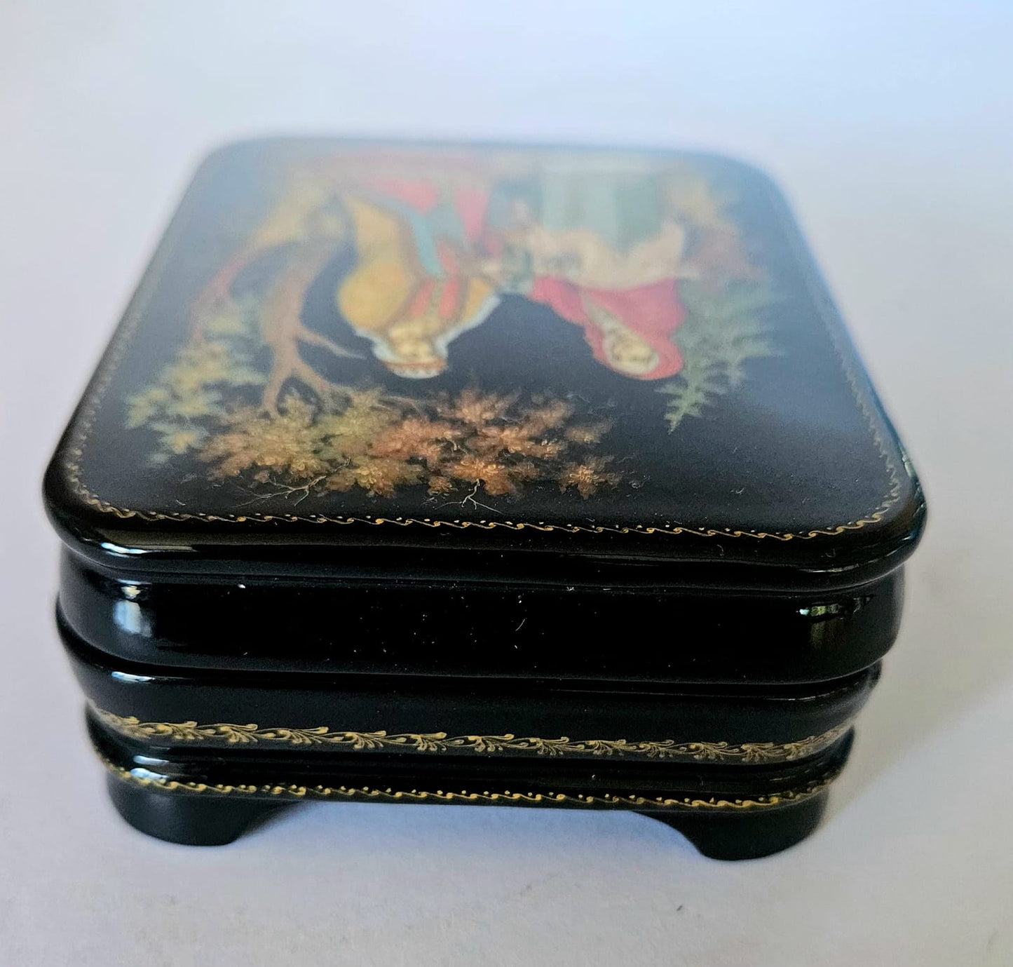 Vintage Hand-painted miniature Russian lacquer box by Skalozub A.V.