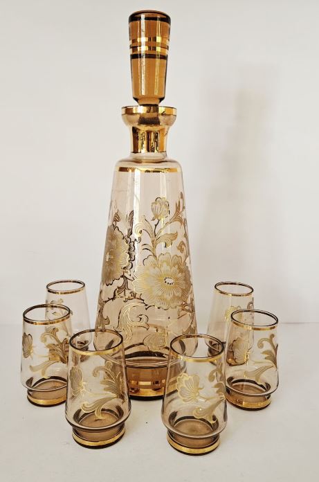 Vintage 1960's Amber Glass Decanter with 6 glasses with Gold Leaf Gilding