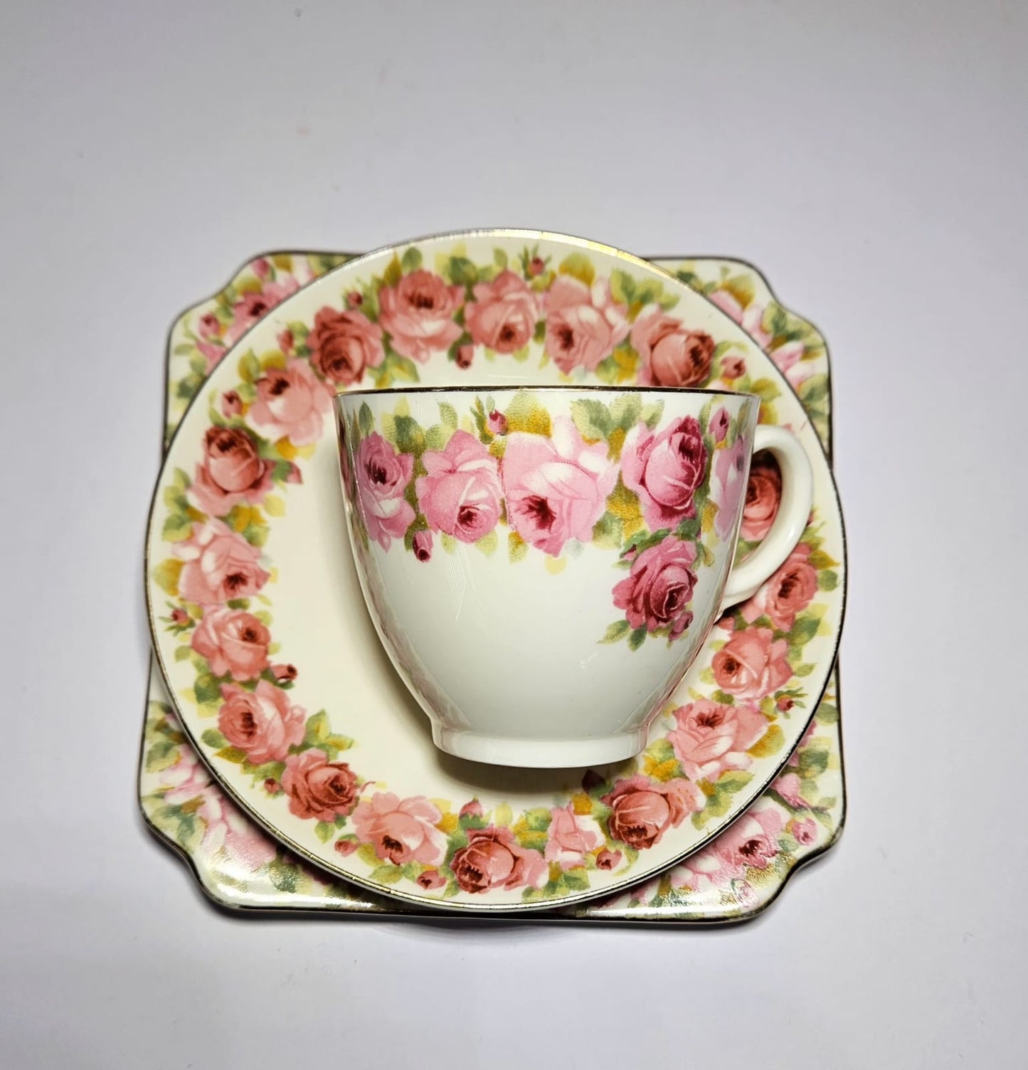 Royal Doulton "Raby Rose "Trio c1937-38 V1503