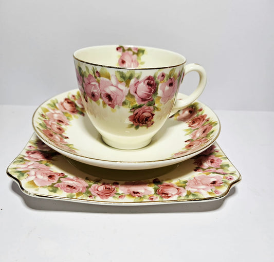 Royal Doulton "Raby Rose "Trio c1937-38 V1503