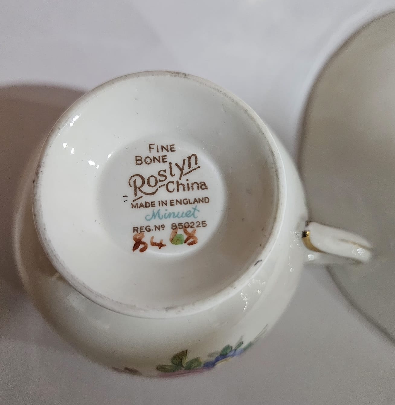 Vintage Roslyn fine bone china "Minuet" trio floral bouquet design and Gold trim
