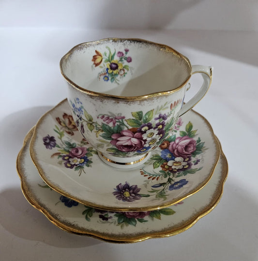 Vintage Roslyn fine bone china "Minuet" trio floral bouquet design and Gold trim