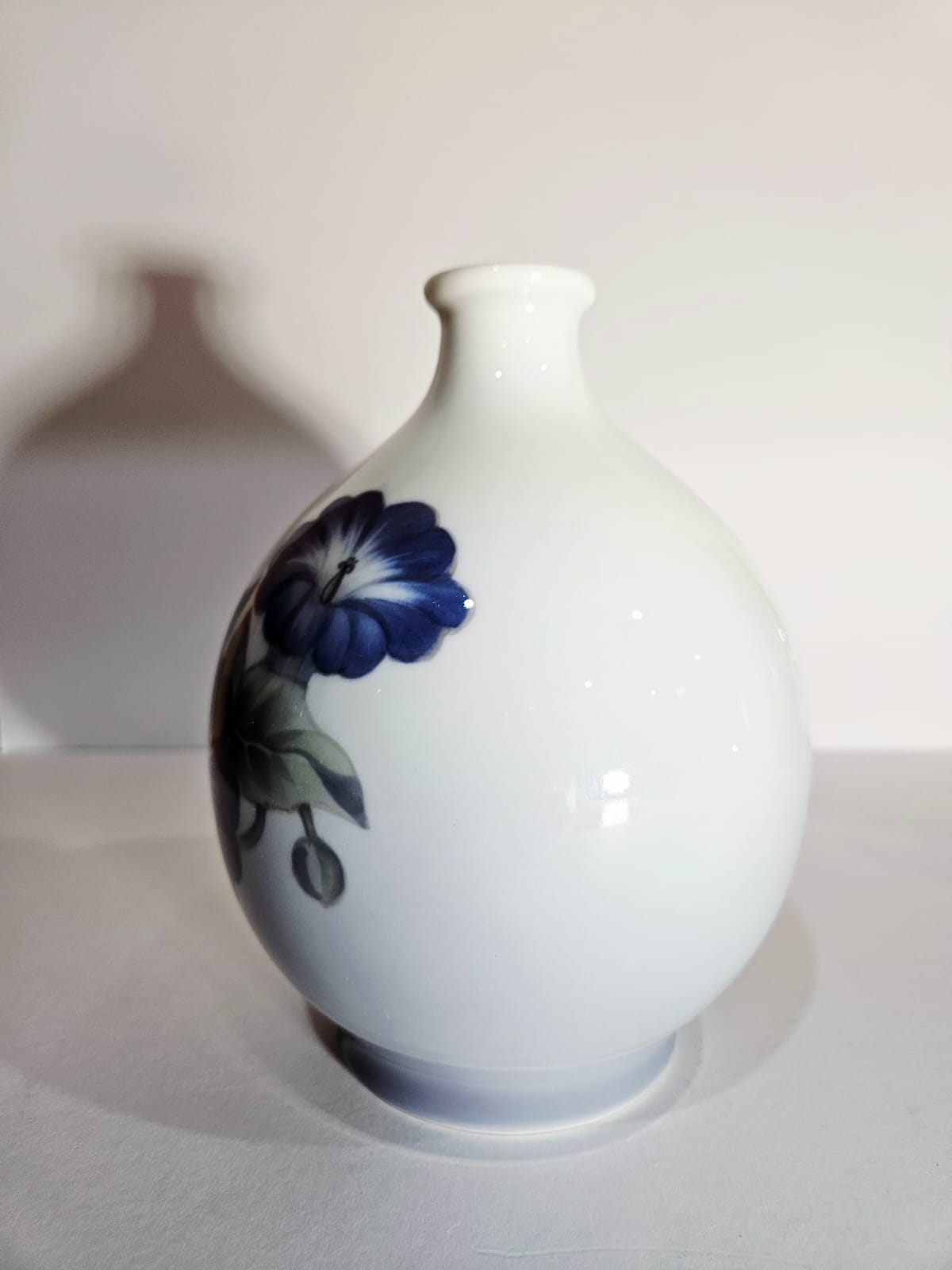 Antique Rare Royal Copenhagen Vase "Convolvolo" #790/1813 Blue Flowers