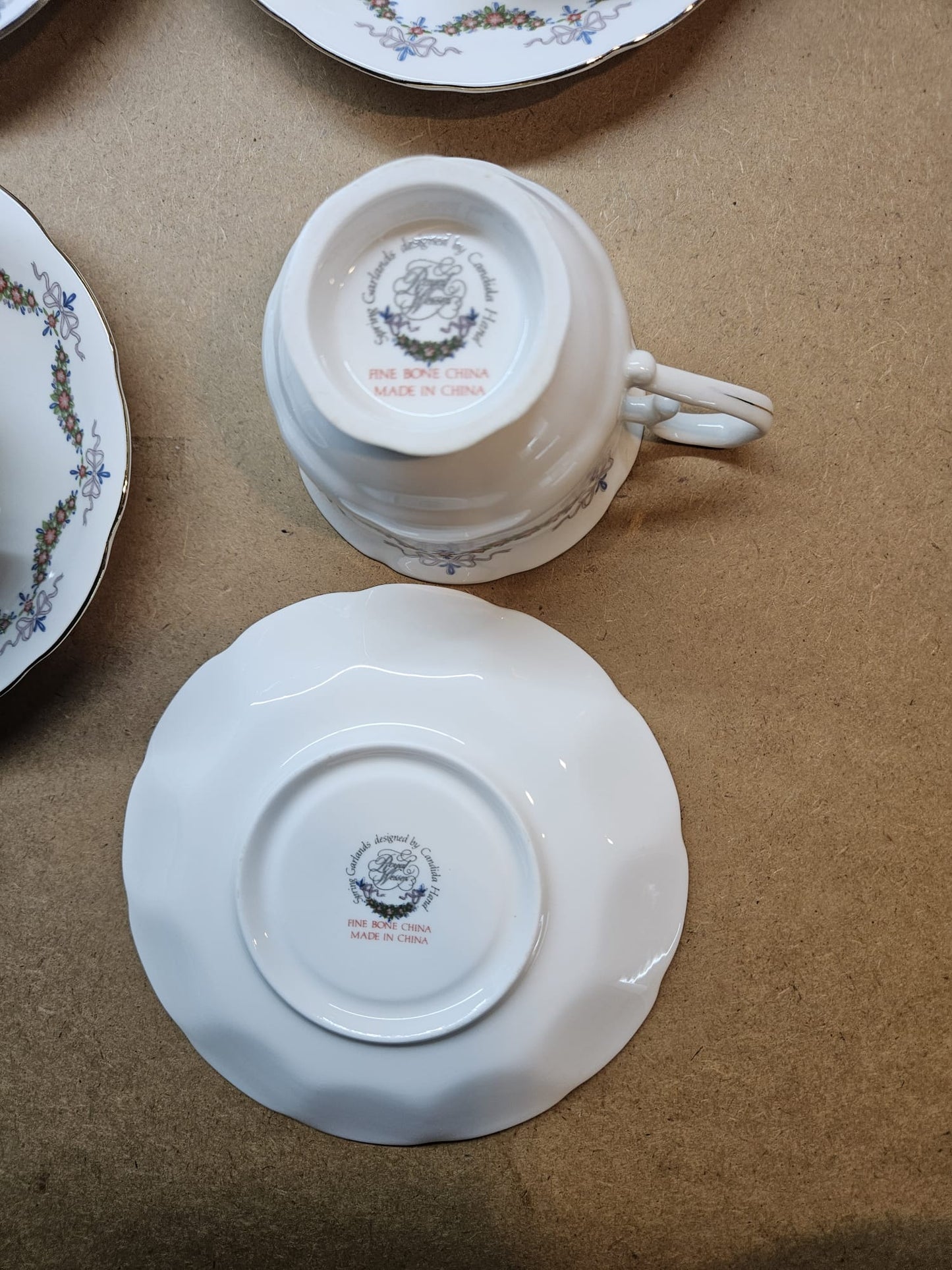 Four Royal Wessex China Spring Garlands Tea cups duos