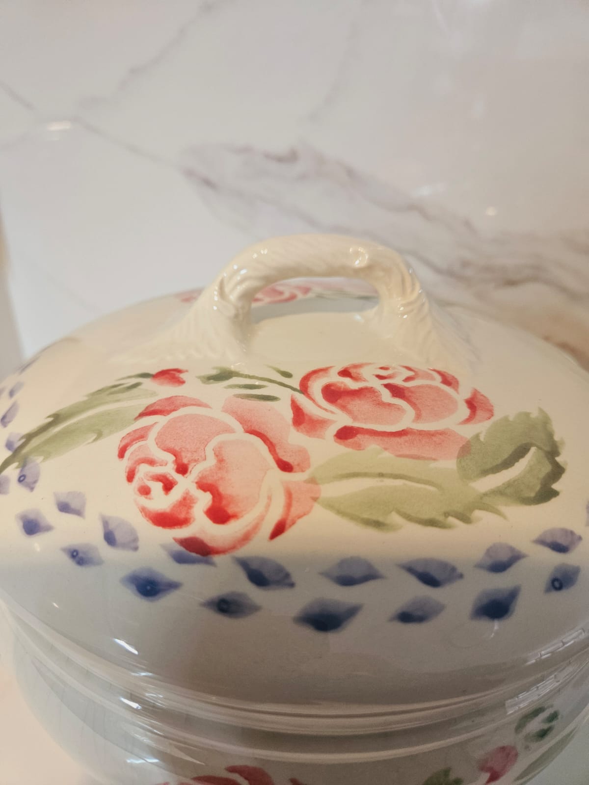 Large Royal Winton Spongeware Pottery Tureen - French Roses pattern