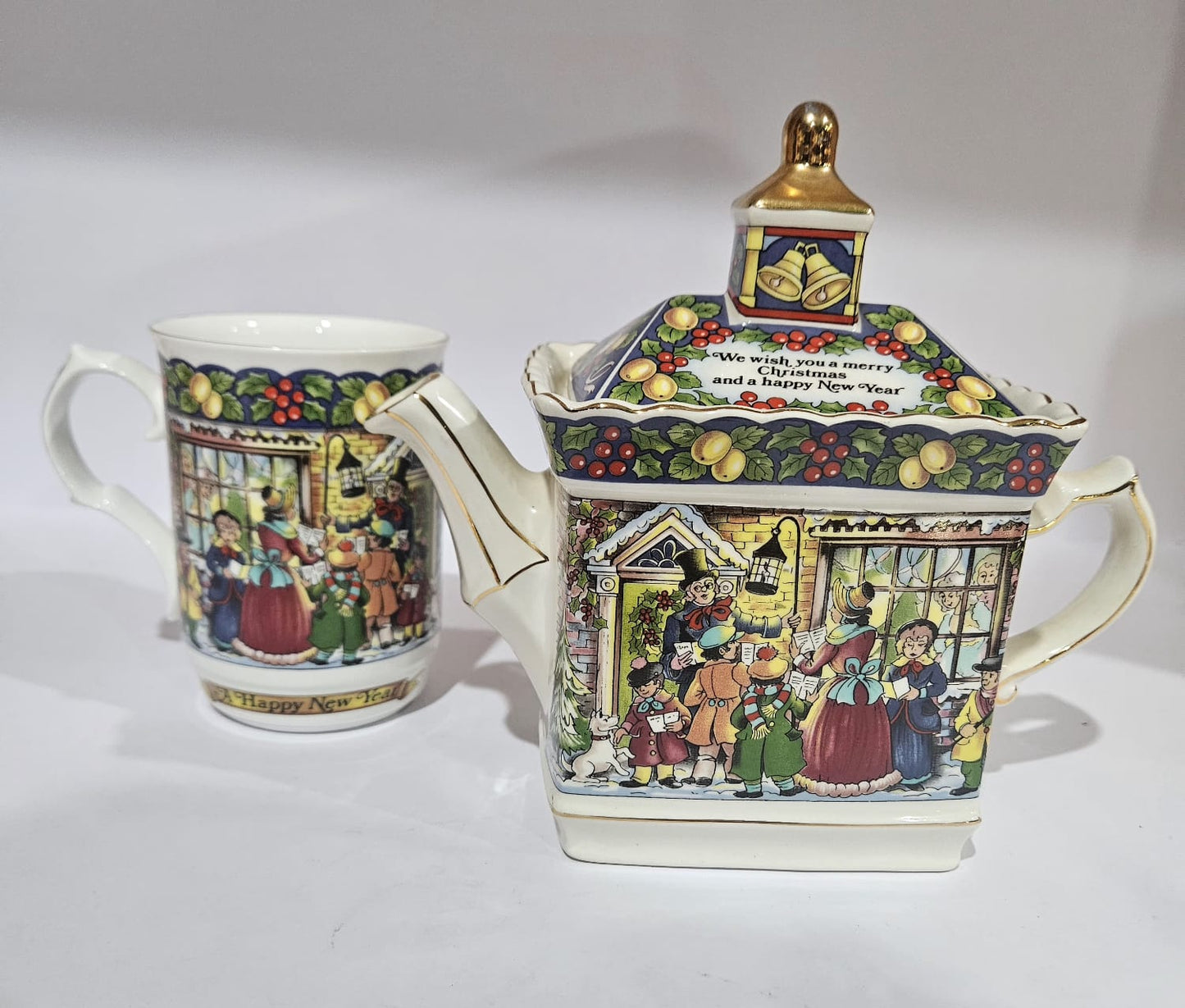 RARE Vintage Sadler Teapot & Mug Pavilion Series "The Carolers"