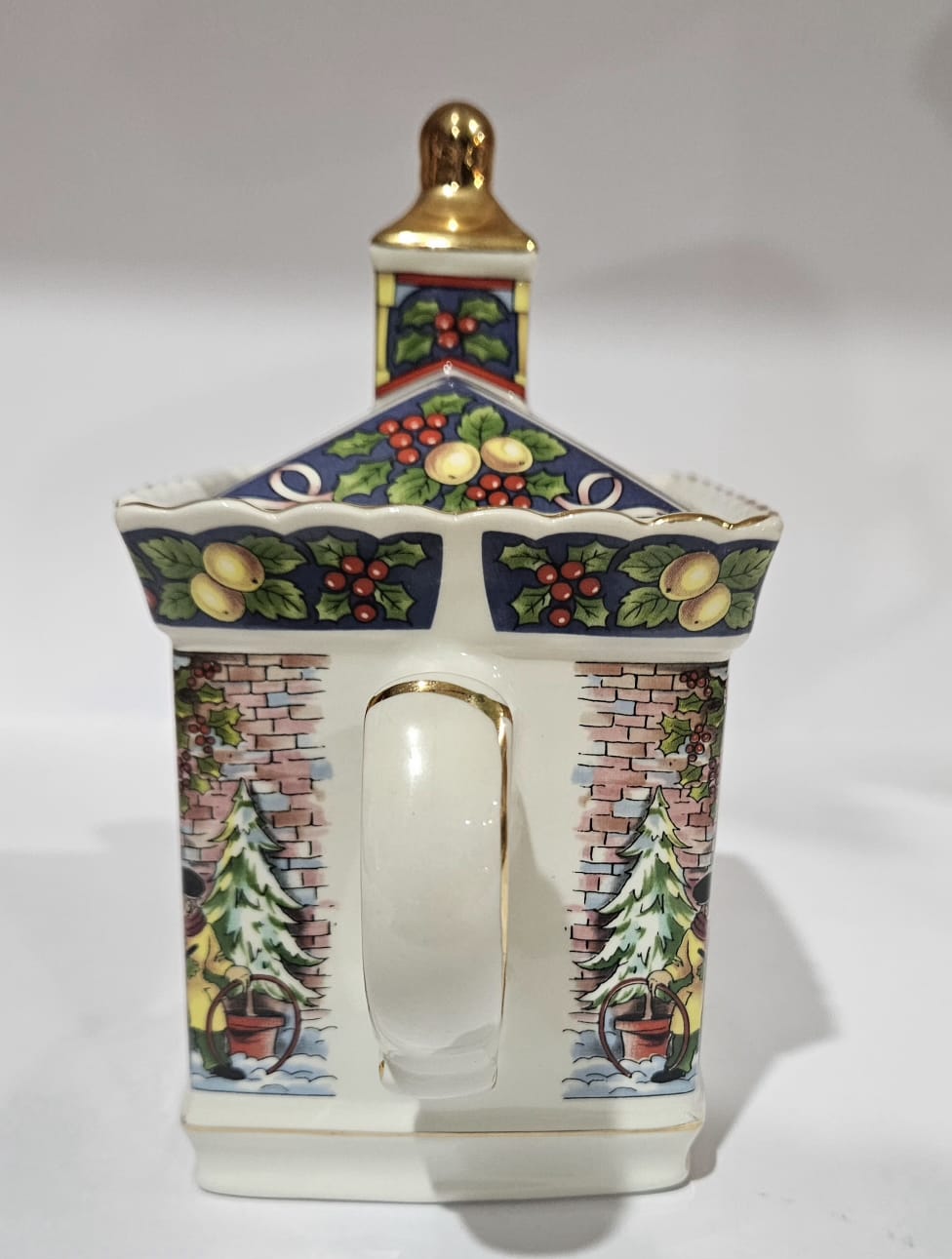 RARE Vintage Sadler Teapot & Mug Pavilion Series "The Carolers"