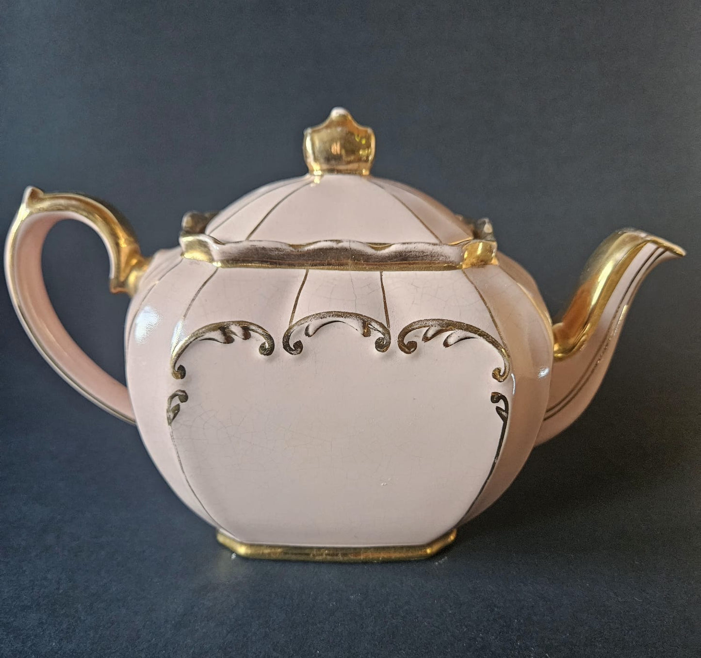 Vintage Sadler Cube Teapot Pink with Gold Gilding 1930s