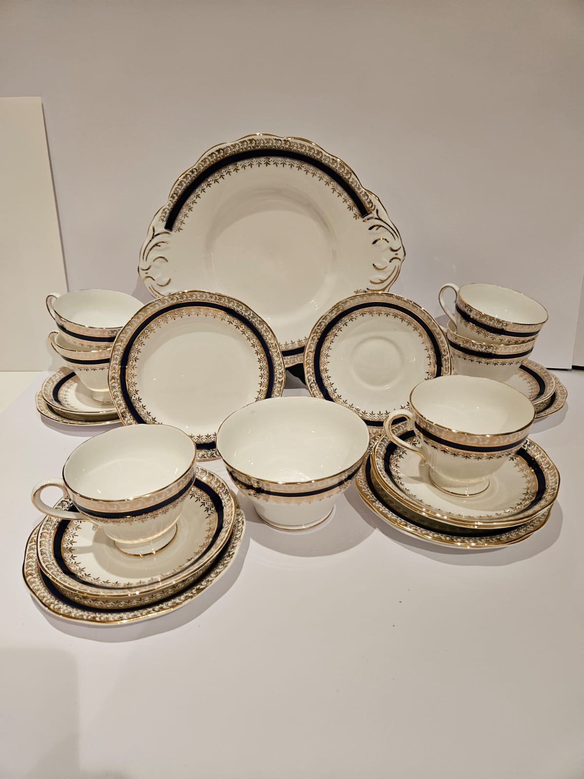 Vintage Salisbury Sarum Bone China 6 people Tea Set c.1940s