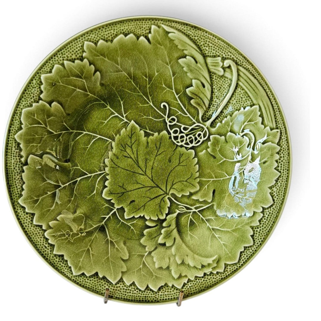 Antique T. G. Green England Green Majolica Grapes Leaves Plate 23.5 cm