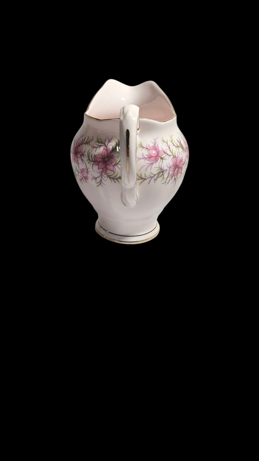 Royal Tuscan fine bone china in the pink "Love in the Mist" pattern 4 people Tea Set