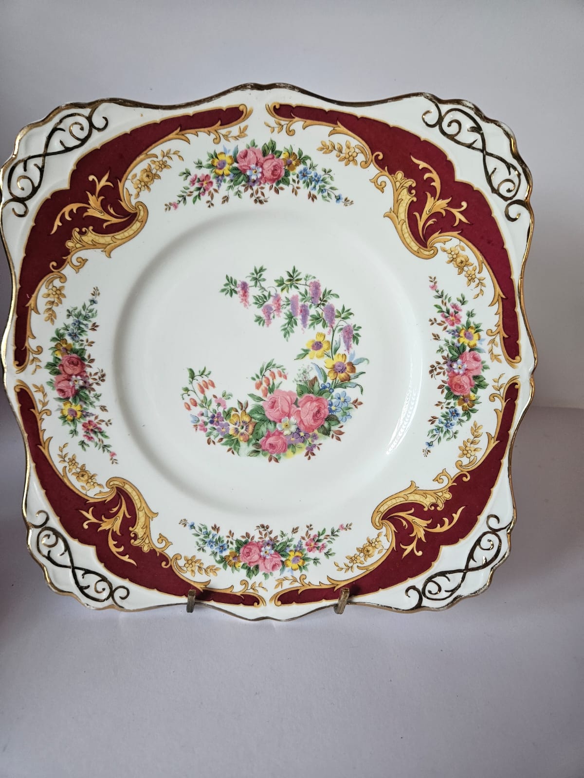 Vintage Tuscan Fine Bone China 'NAPLES' Maroon Tea set for 4, circa 1947