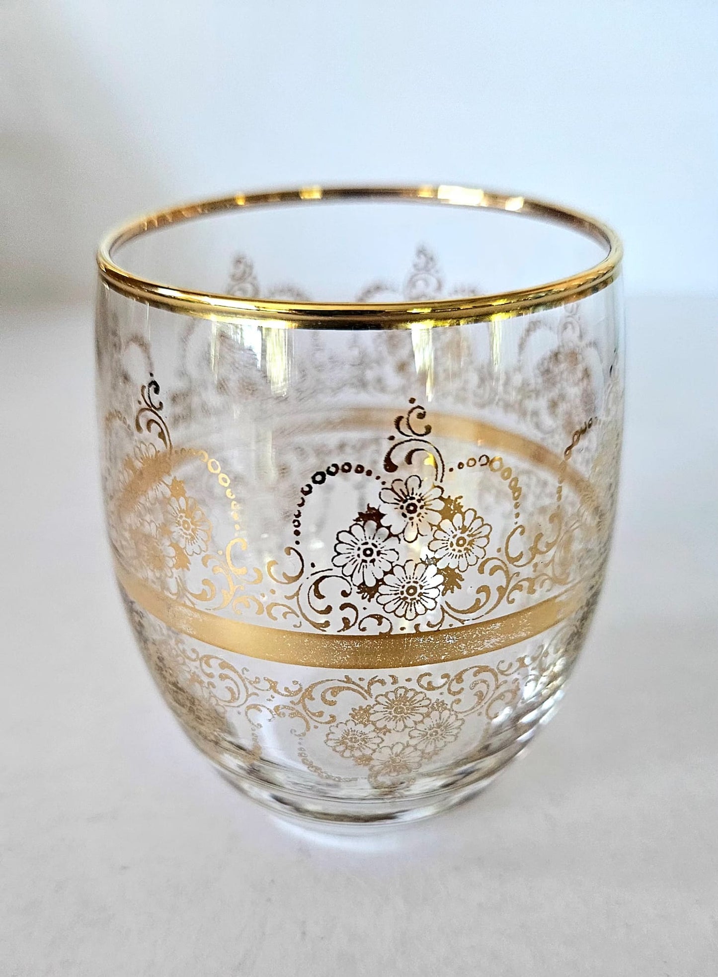 Vintage Vecchia MURANO Decanter & 8 matching glasses 22 Karat Gold leaf