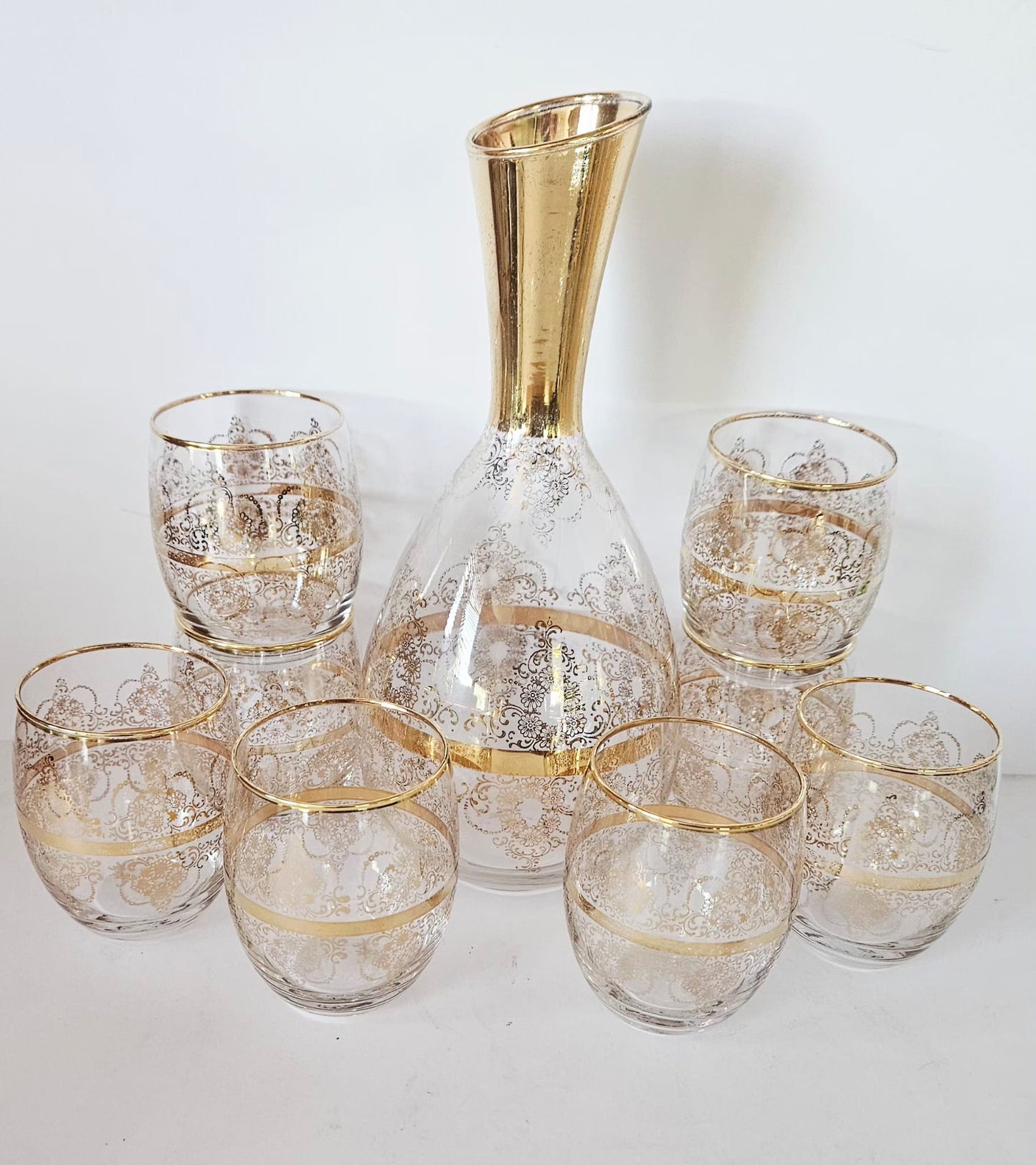 Vintage Vecchia MURANO Decanter & 8 matching glasses 22 Karat Gold leaf