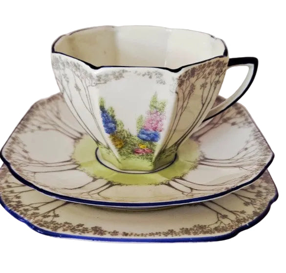 Victoria China Czechoslovakia bone china Trio 1950s