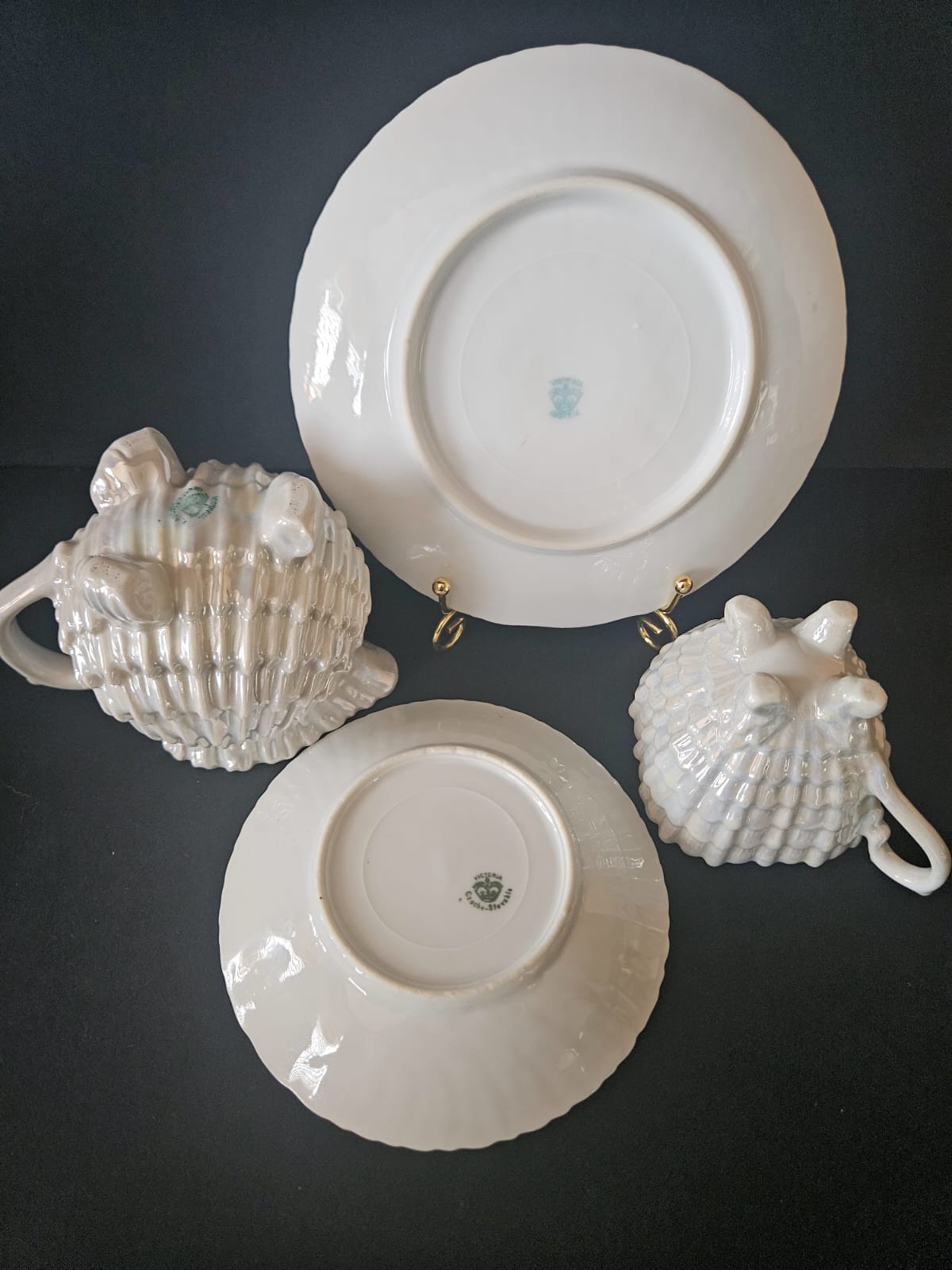 Antique Victoria Czech Iridescent Shell Lusterware 17 pcs Tea set