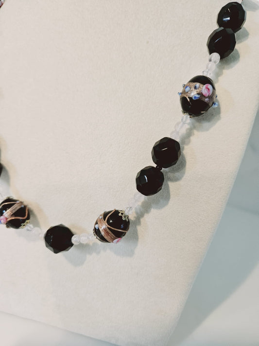 Vintage Venetian Glass, Onyx and aventurine bead necklace 1940s