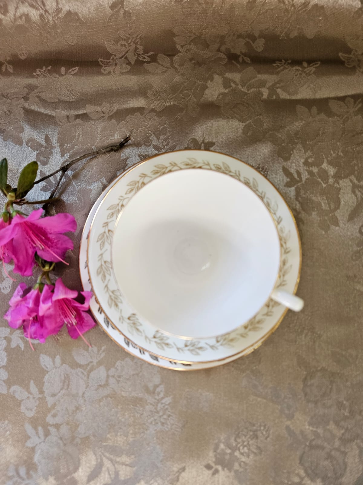 Vintage Colclough Pale Green & Gold leafs Trio Bone China c.1950