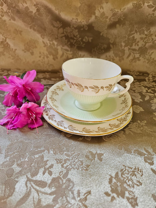 Vintage Colclough Pale Green & Gold leafs Trio Bone China c.1950