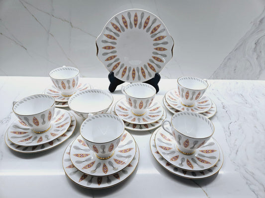 Vintage Royal Albert Safari 20 pc tea set circa 1970